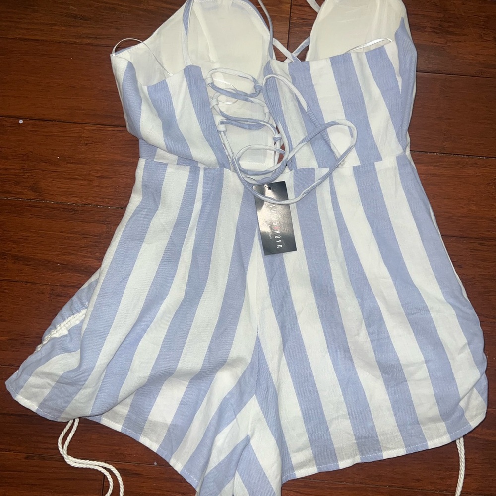 Fashion nova romper